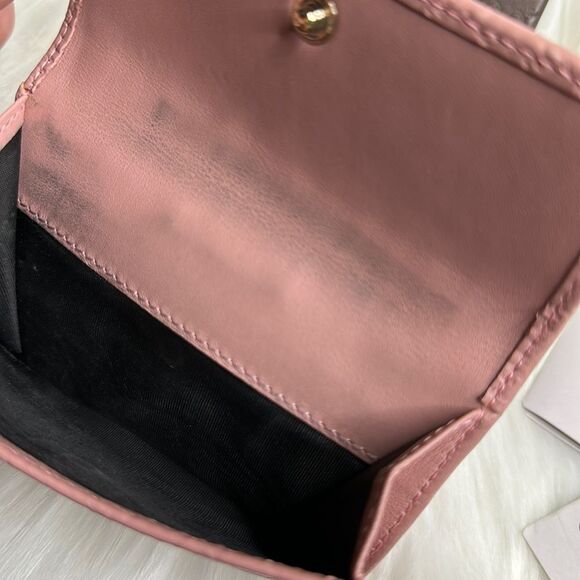 💯 Authentic Gucci Compact Wallet 🍀 - Picture 6 of 15